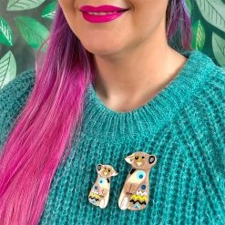 ERSTWILDER THE MASTERFUL MEERKAT BROOCH -Mary Shoes Shop MEERKATPAIR MODEL 800x