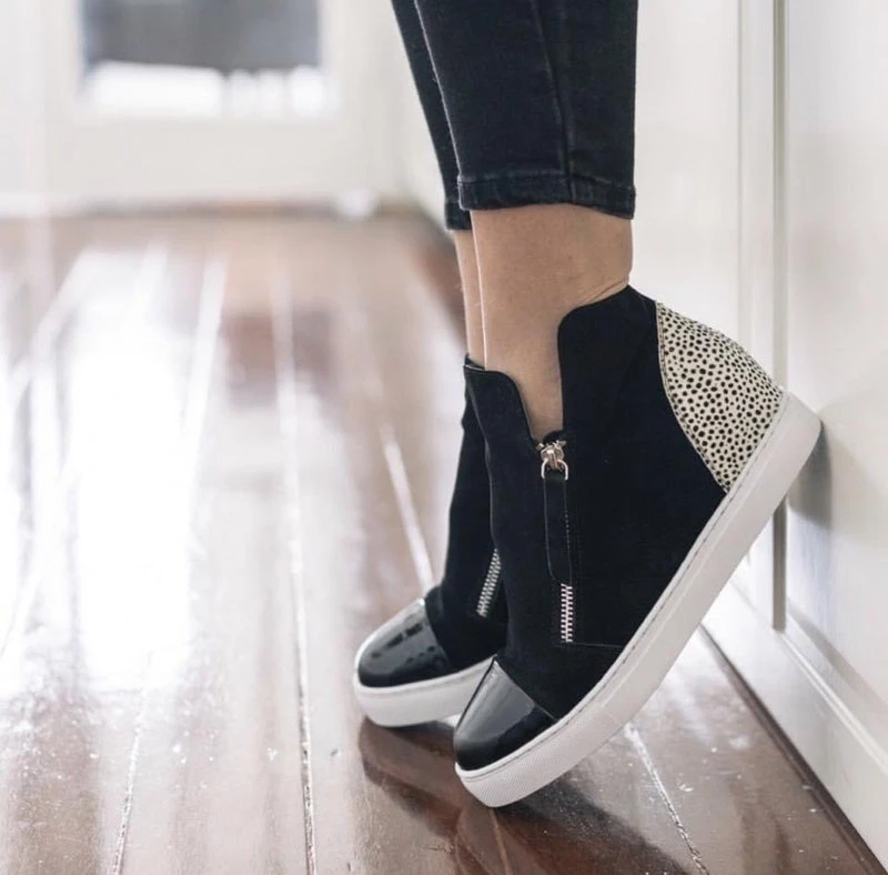 HINAKO MOSELLE SHOE - BLACK SUEDE / WHITE PONY Last Pair Size 39 / US 8 3 HINAKO MOSELLE SHOE - BLACK SUEDE / WHITE PONY Last Pair Size 39 / US 8 - Image 2